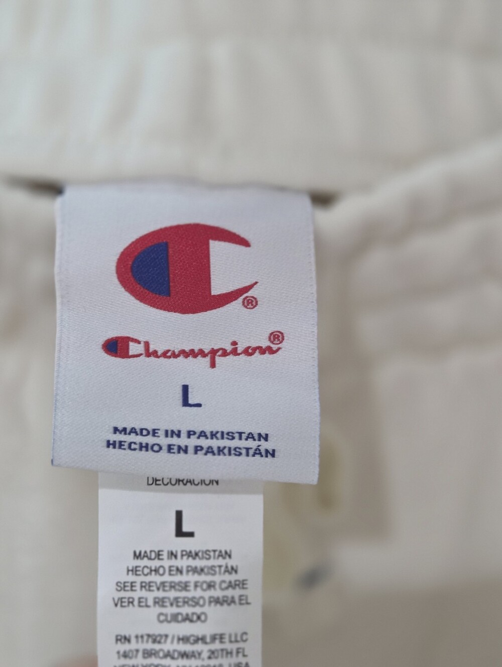 Champion Women's Iconic Raw Edge Shorts - Picture 6 of 7